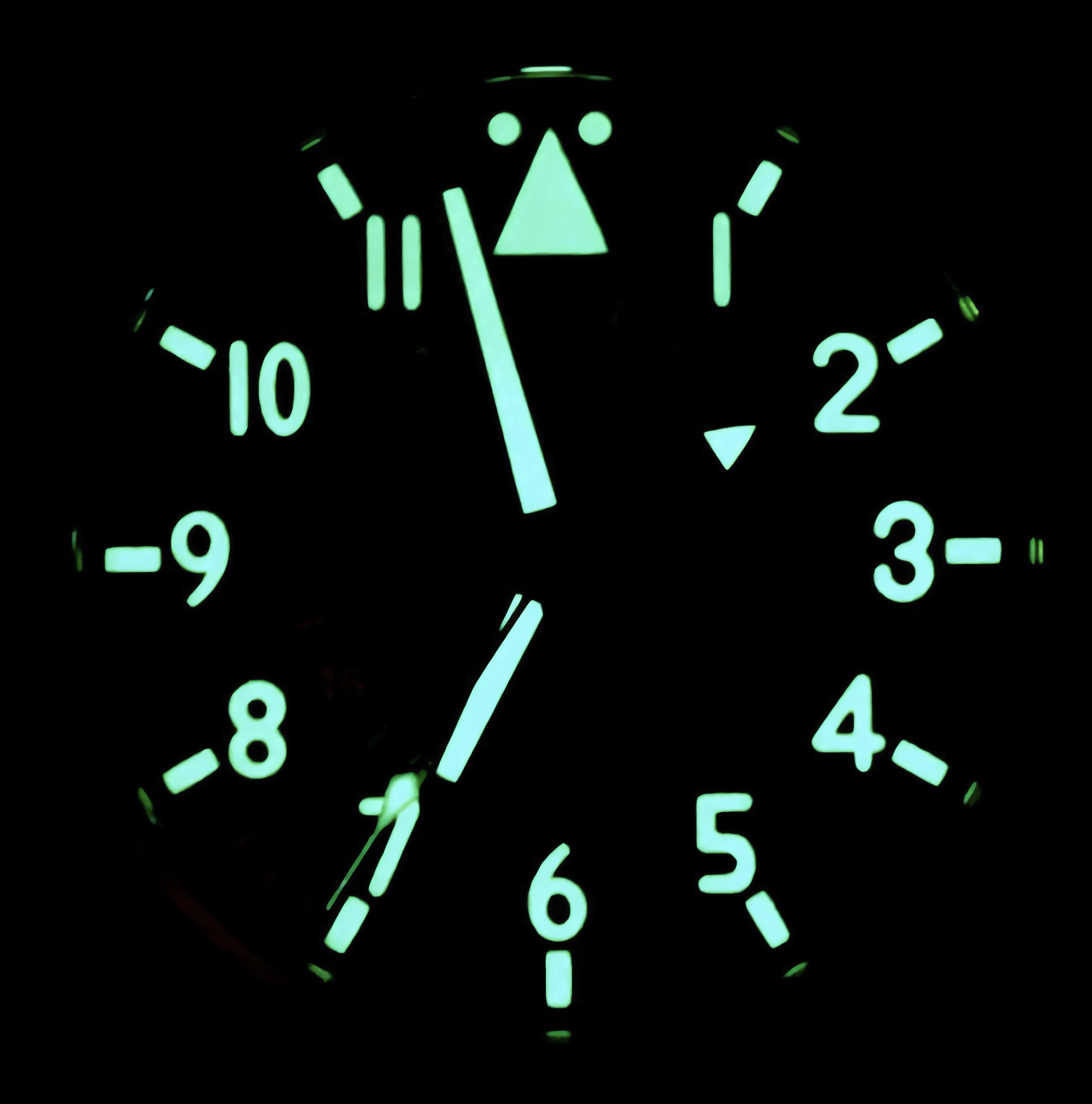 44mm Large Titanium GMT Watch by Maratac® + Date Window - GEN 2 🚨 New 2026 Small Batch!🚨 - Image 3