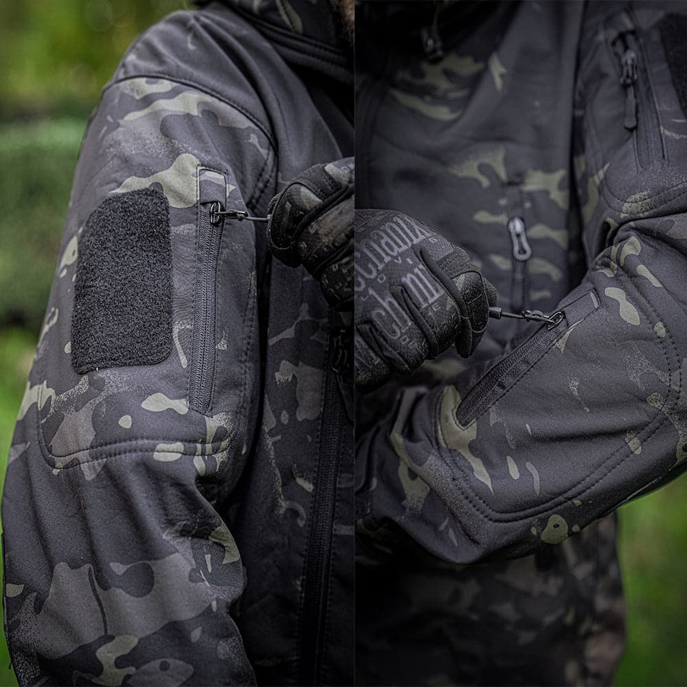 Army Outdoor Tactical Waterproof Softshell Fleece Jacket - Image 2