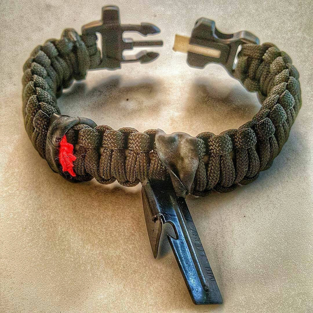 Camper Strap - Outdoor, Hike, & Kayak ready Survival Fire Starter Paracord Bracelet. - Image 15