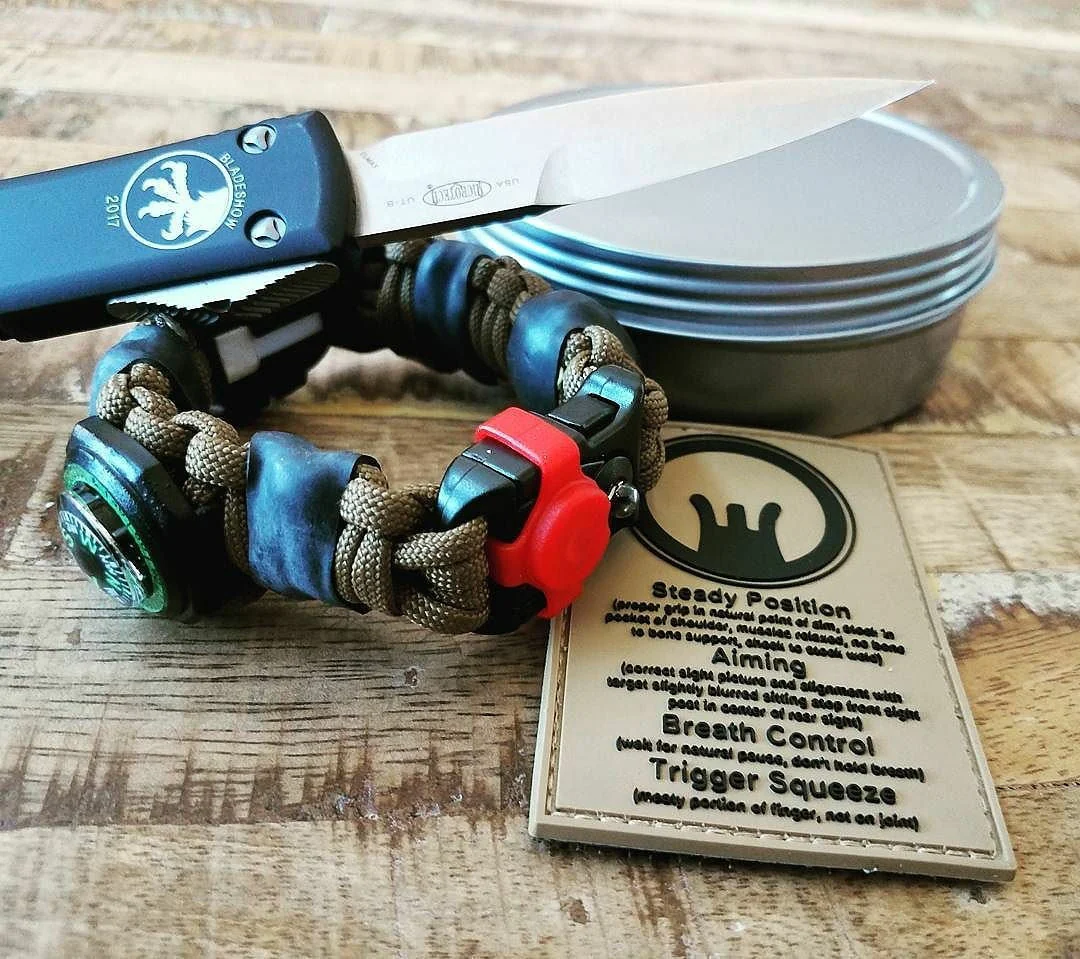 EDC Prepper - Paracord Bracelet Urban Tool Kit Equipped w/ LED Light, fire starter, blade, compass. - Image 34
