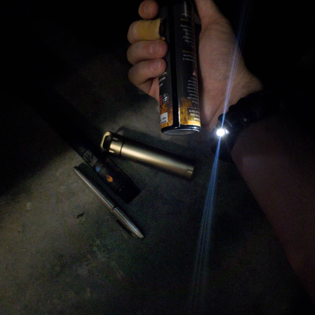 EDC Prepper - Paracord Bracelet Urban Tool Kit Equipped w/ LED Light, fire starter, blade, compass. - Image 38