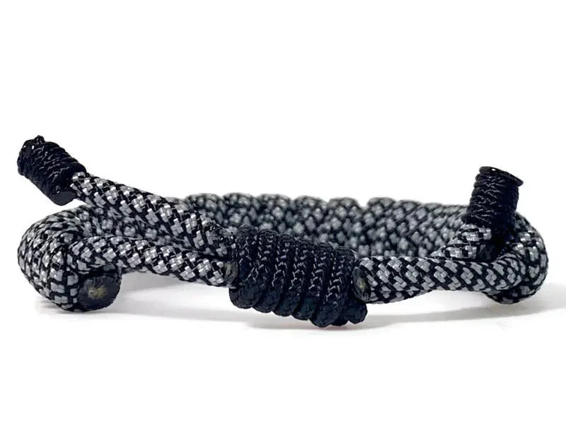 Engineered Wolf Rope Bracelet - Image 4