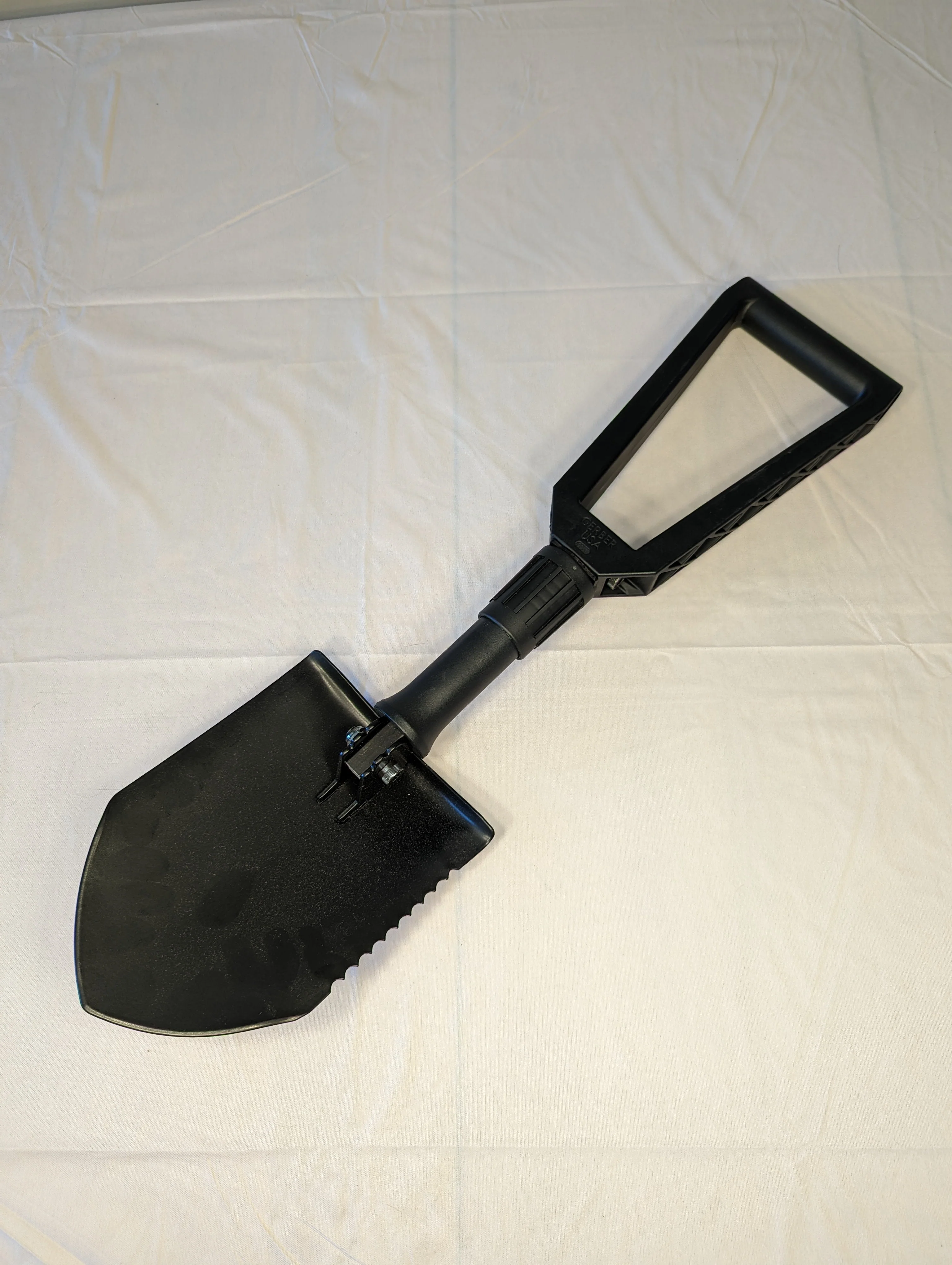 Entrenching Tool - Image 6
