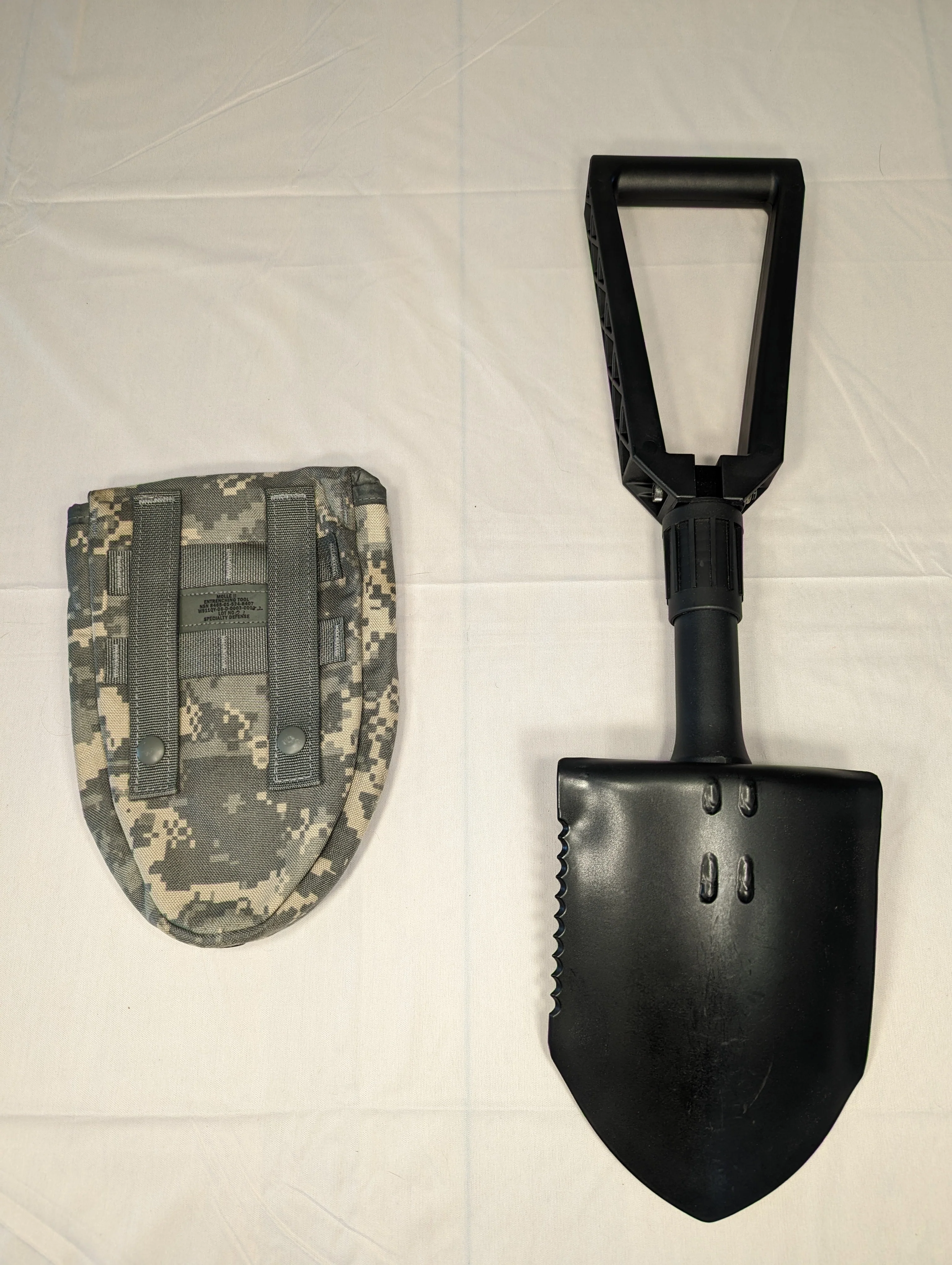 Entrenching Tool - Image 8