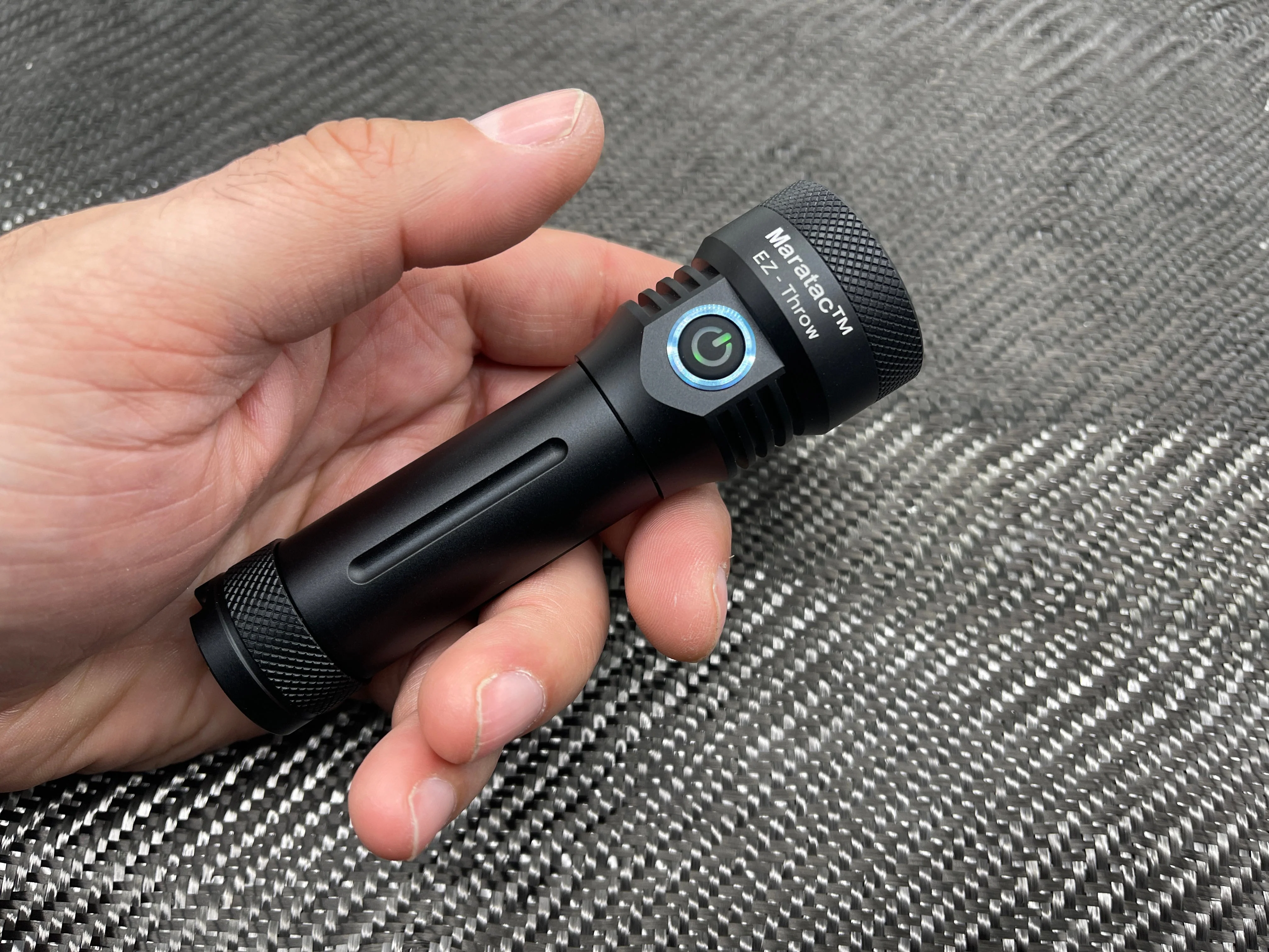 EZ - Throw 18650 / 21700 Flashlight by Maratac® ( + Built In Charger ) - Image 11