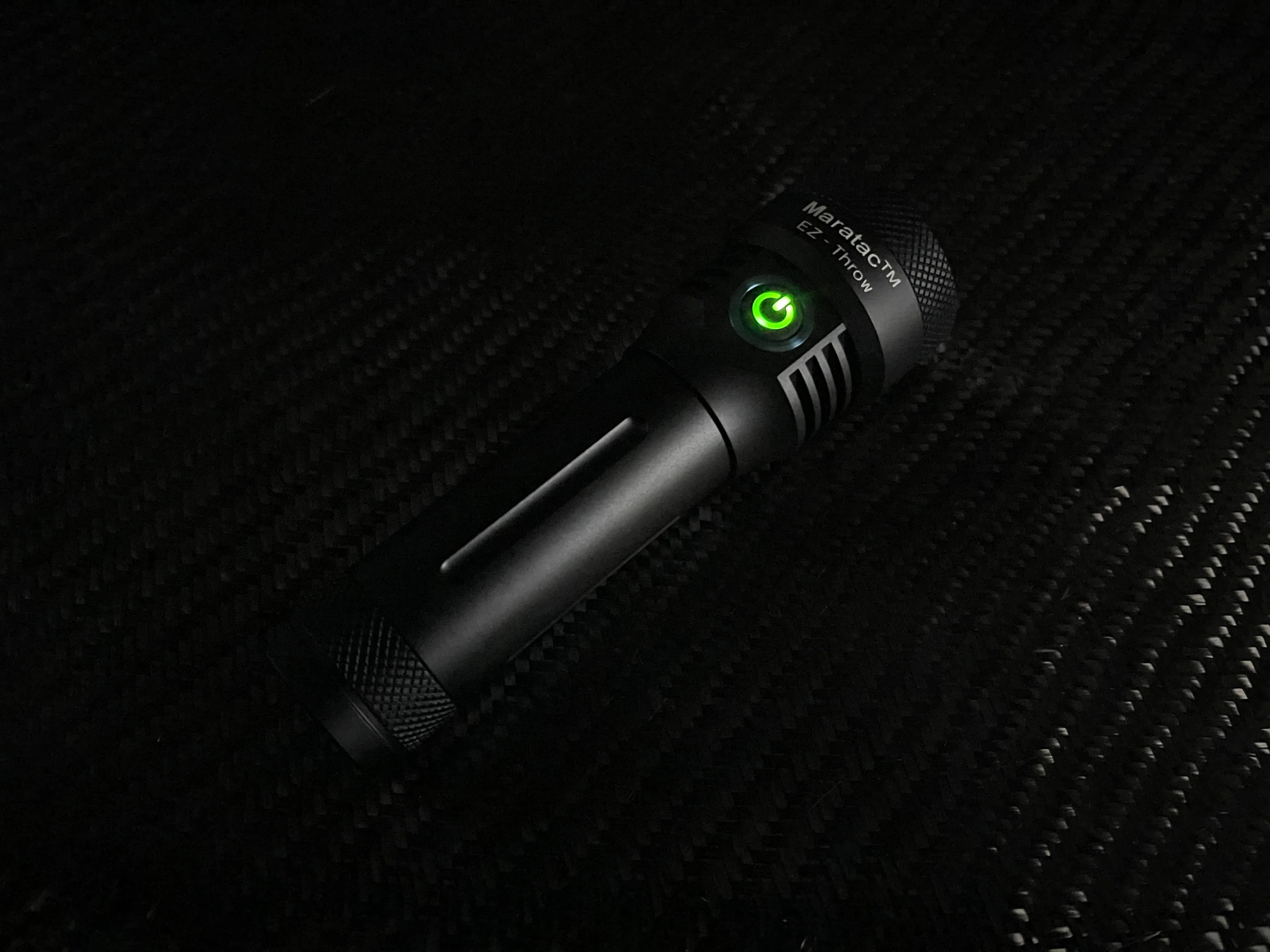 EZ - Throw 18650 / 21700 Flashlight by Maratac® ( + Built In Charger ) - Image 8