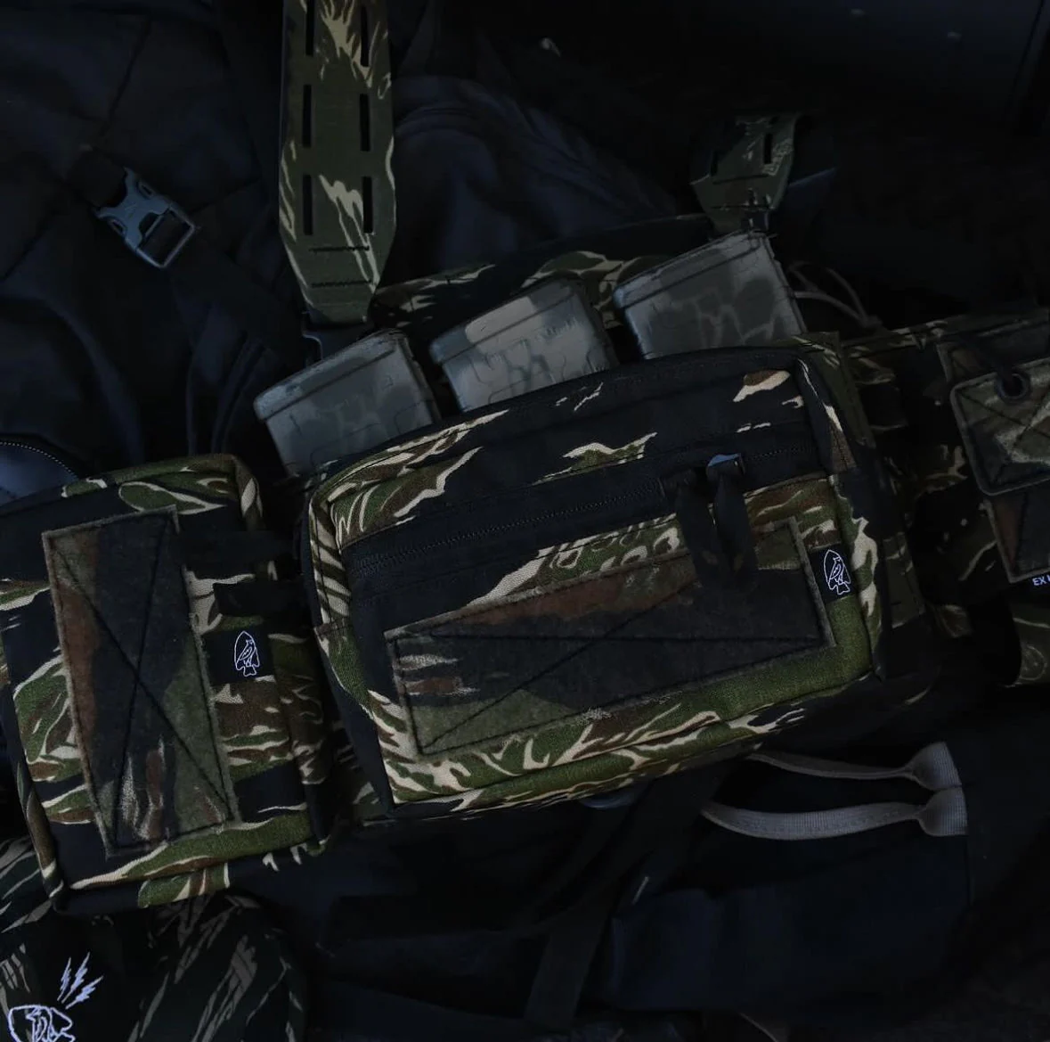 GP Slim Pouch - Image 21