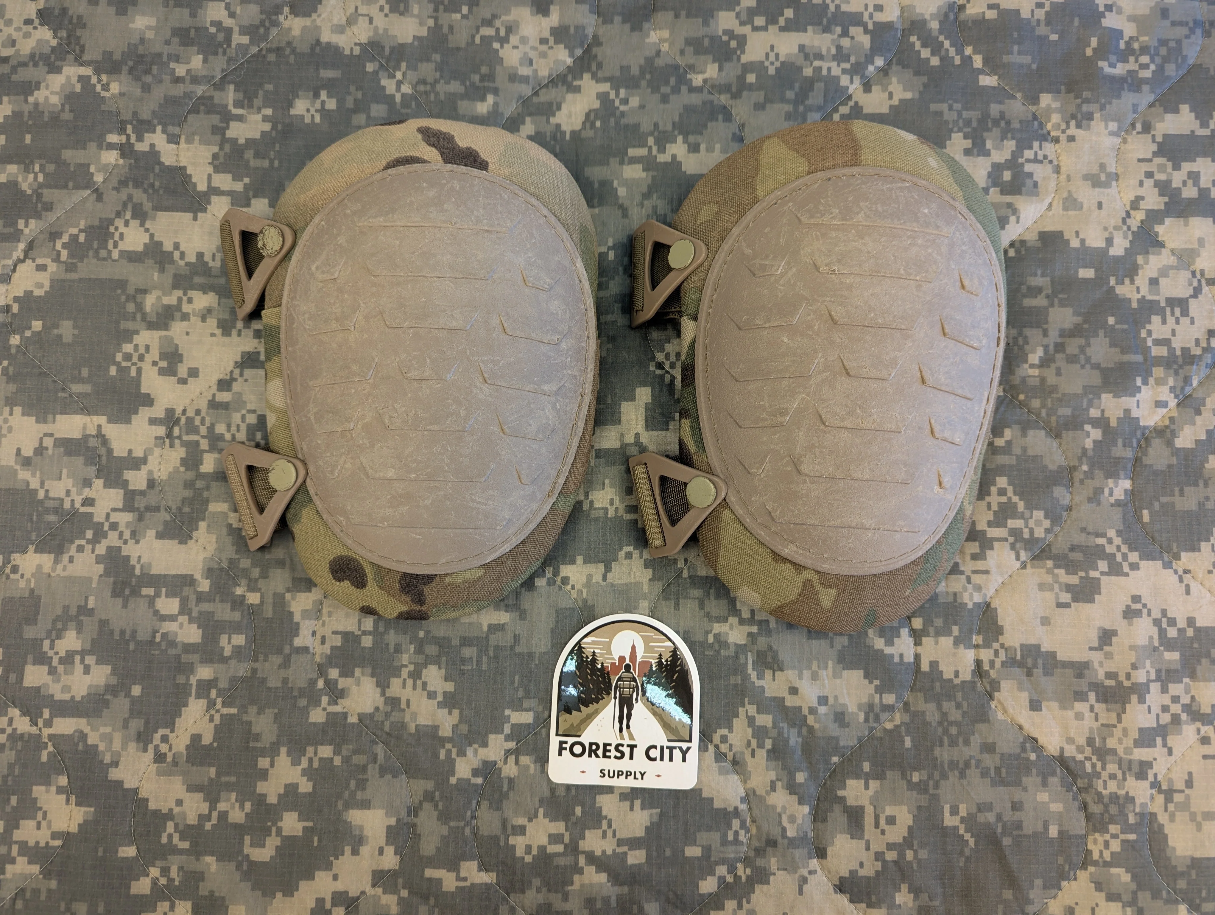 Knee Pad Set - OCP - Image 3