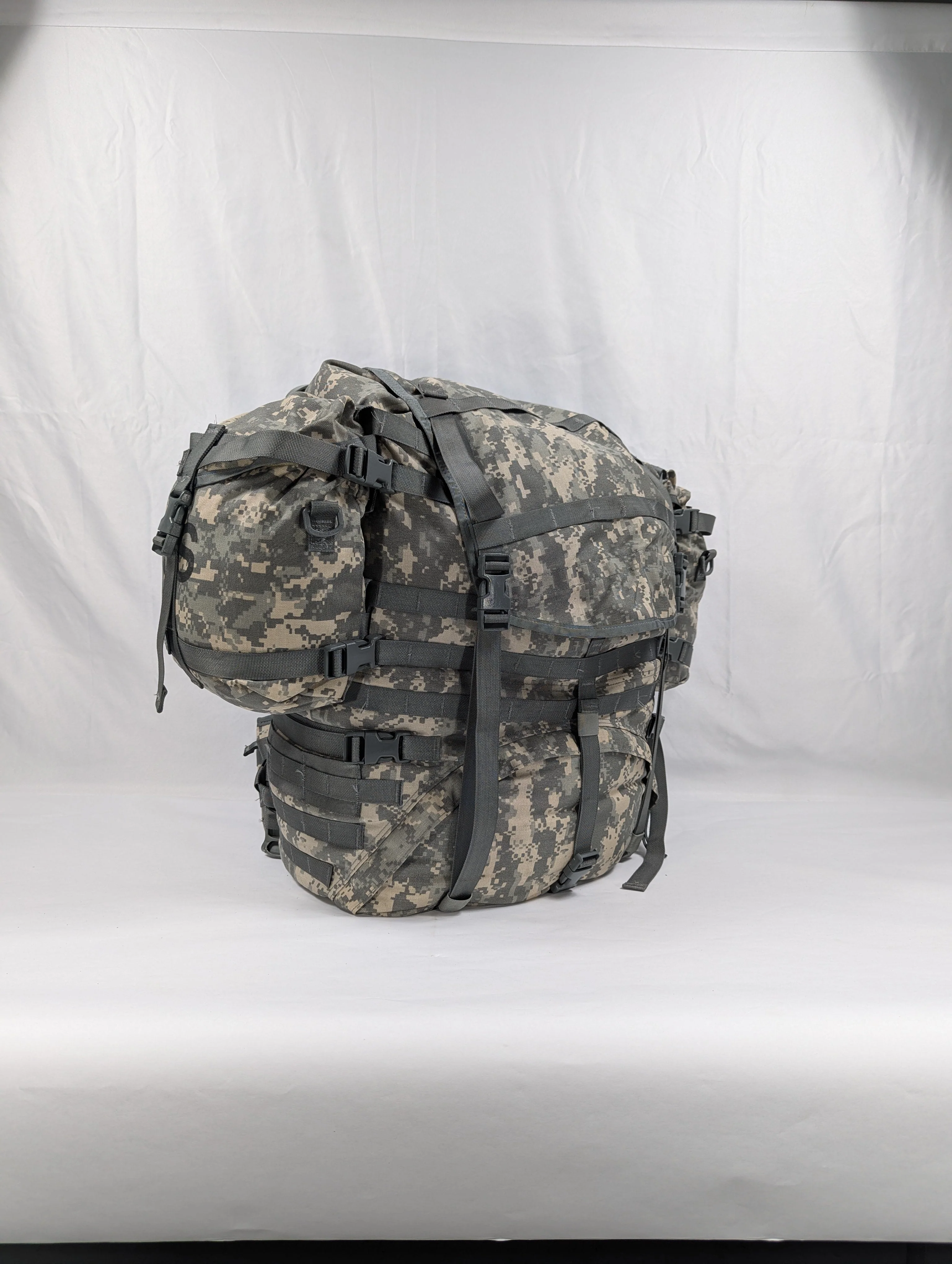 Large Field Pack - ACU - Image 11
