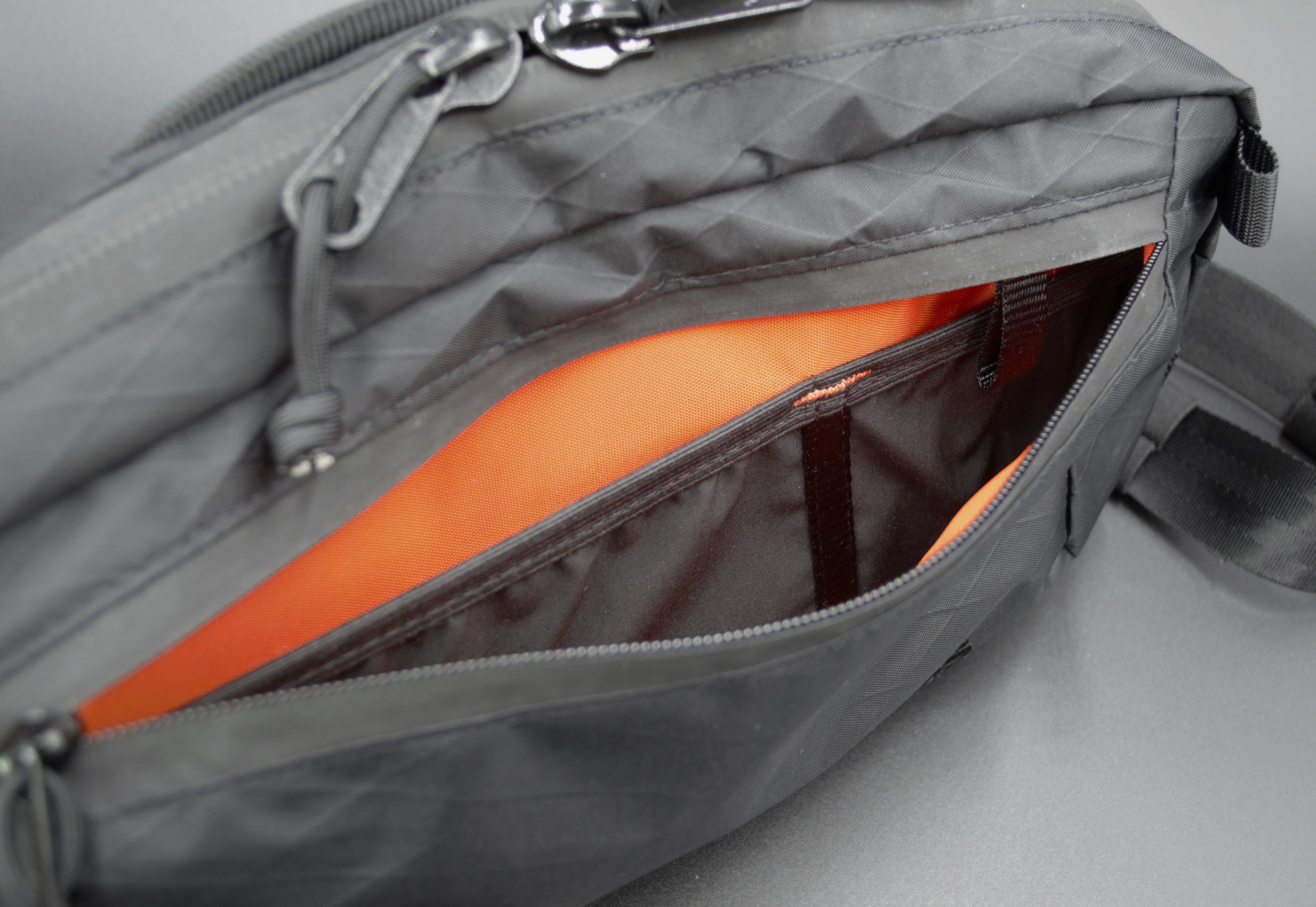 Loculus Sling Bag - Image 18