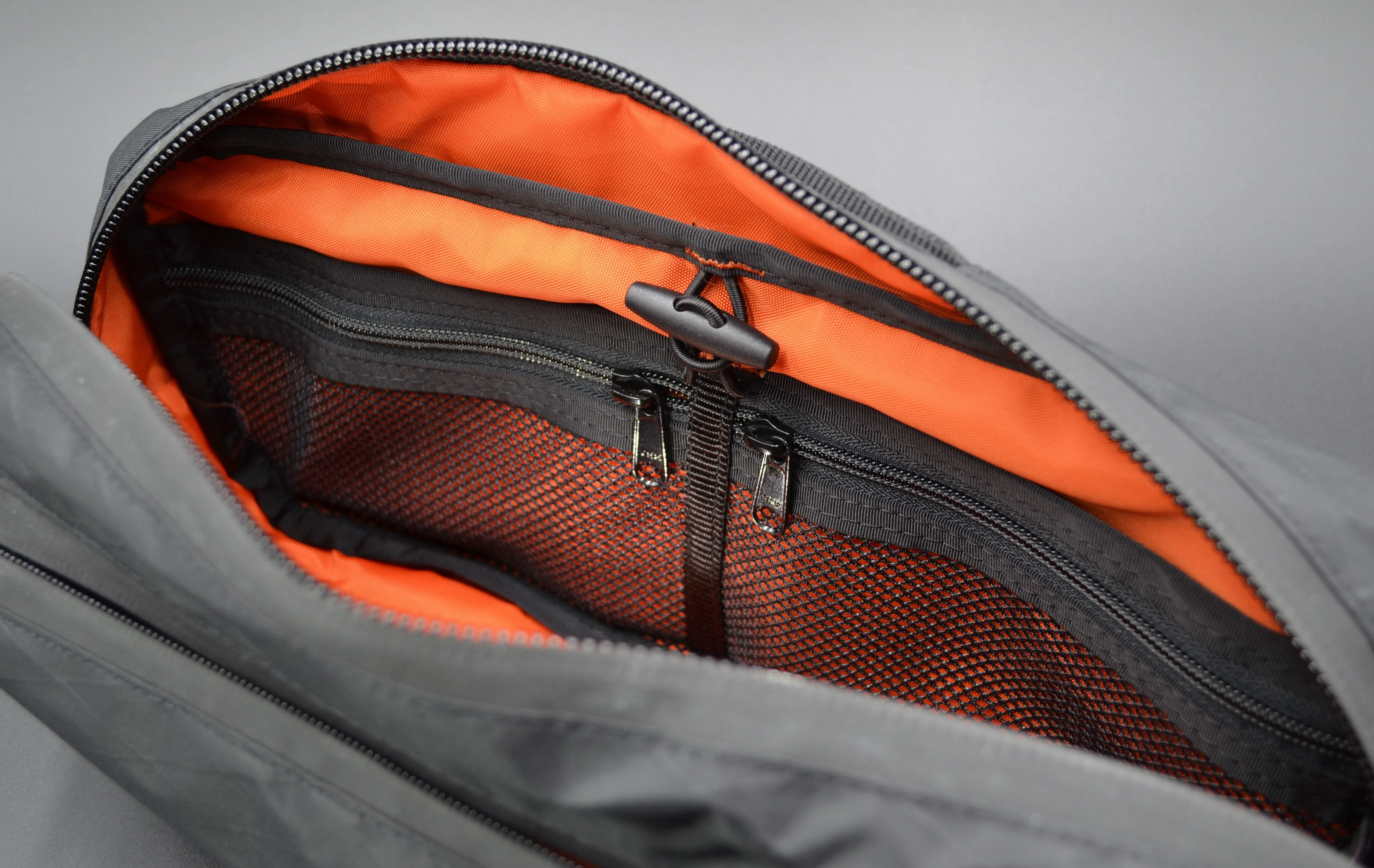 Loculus Sling Bag - Image 19