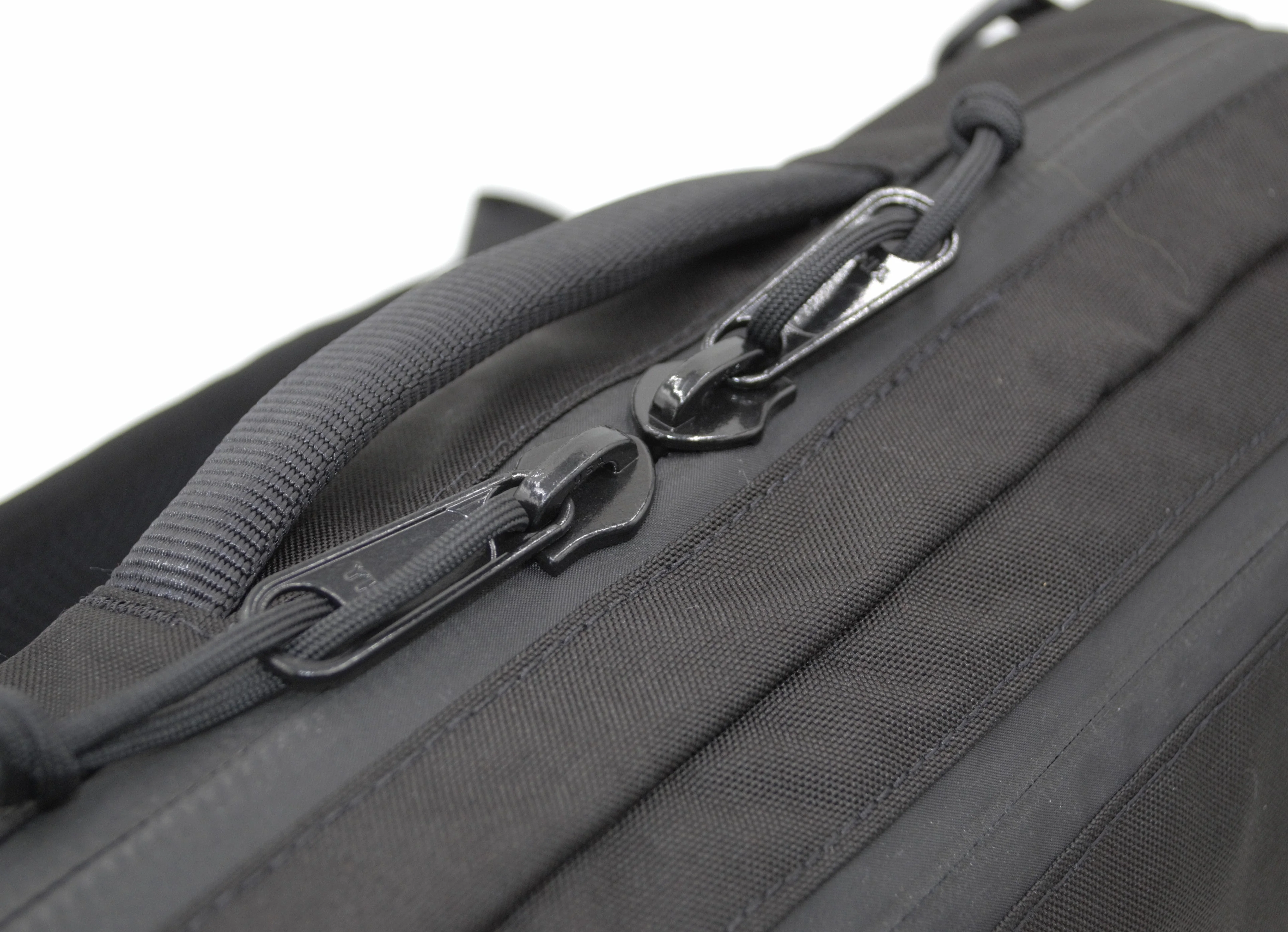 Loculus Sling Bag - Image 20