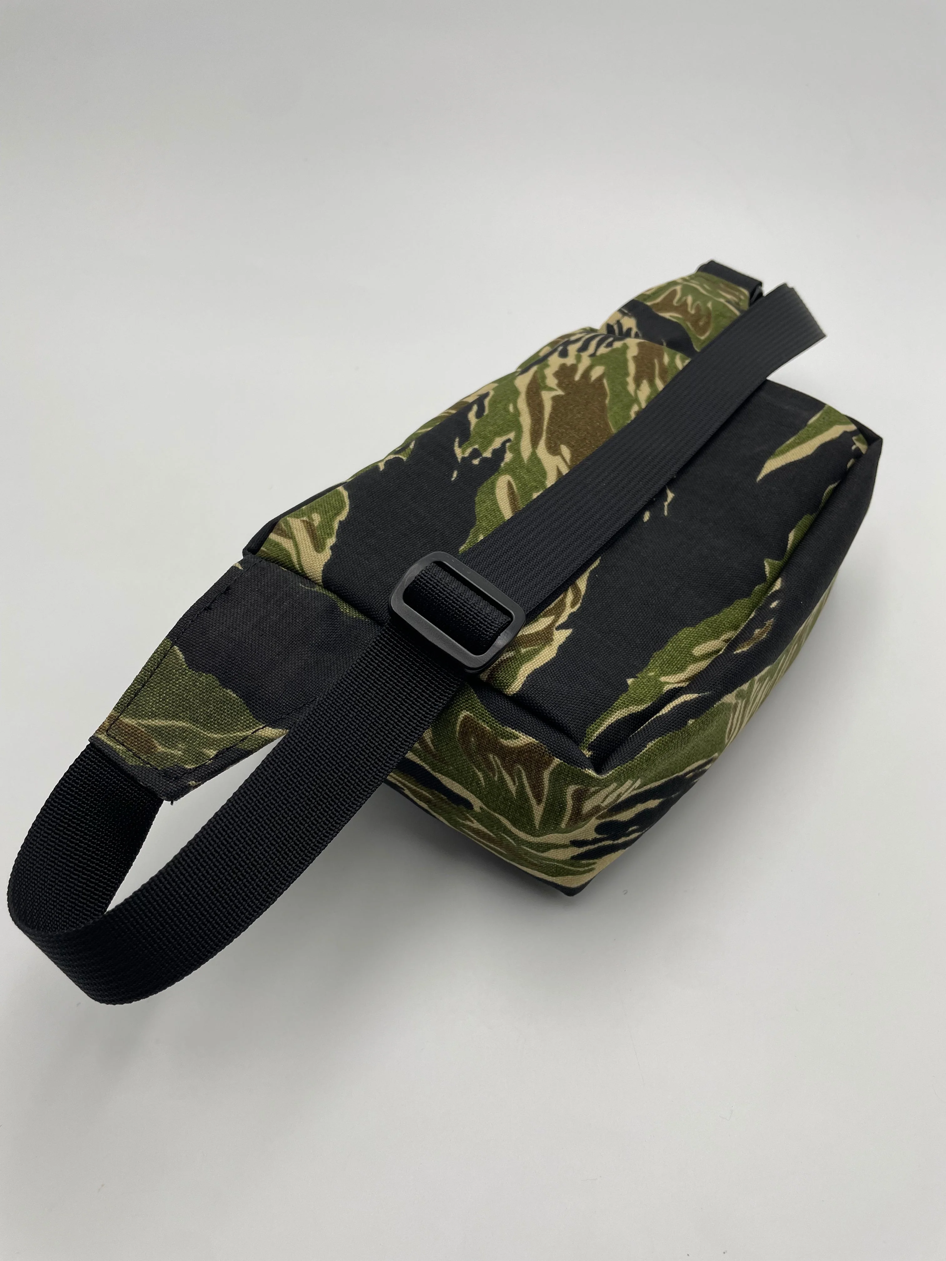 Low Profile EDC Fanny Pack - Image 33