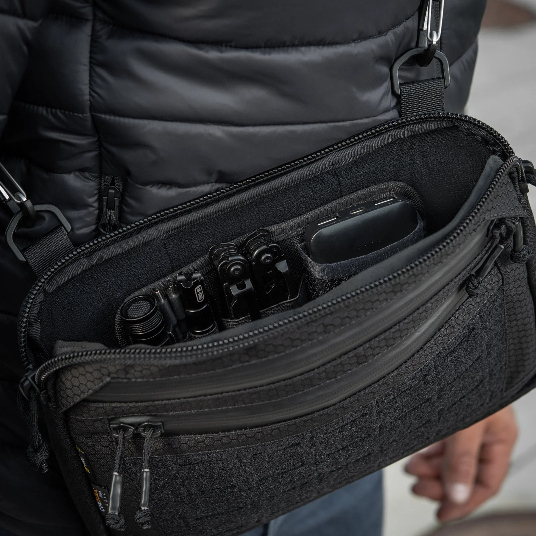 M-Tac Admin Bag Medium Elite with Loop Hex - Image 10