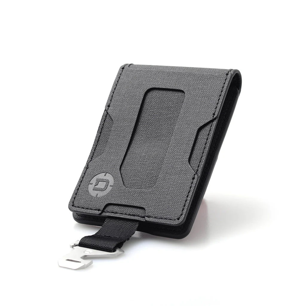 M1 MAVERICK™ 4 POCKET BIFOLD DTEX WITH MT01 CLASP/MULTI-TOOL - Image 2