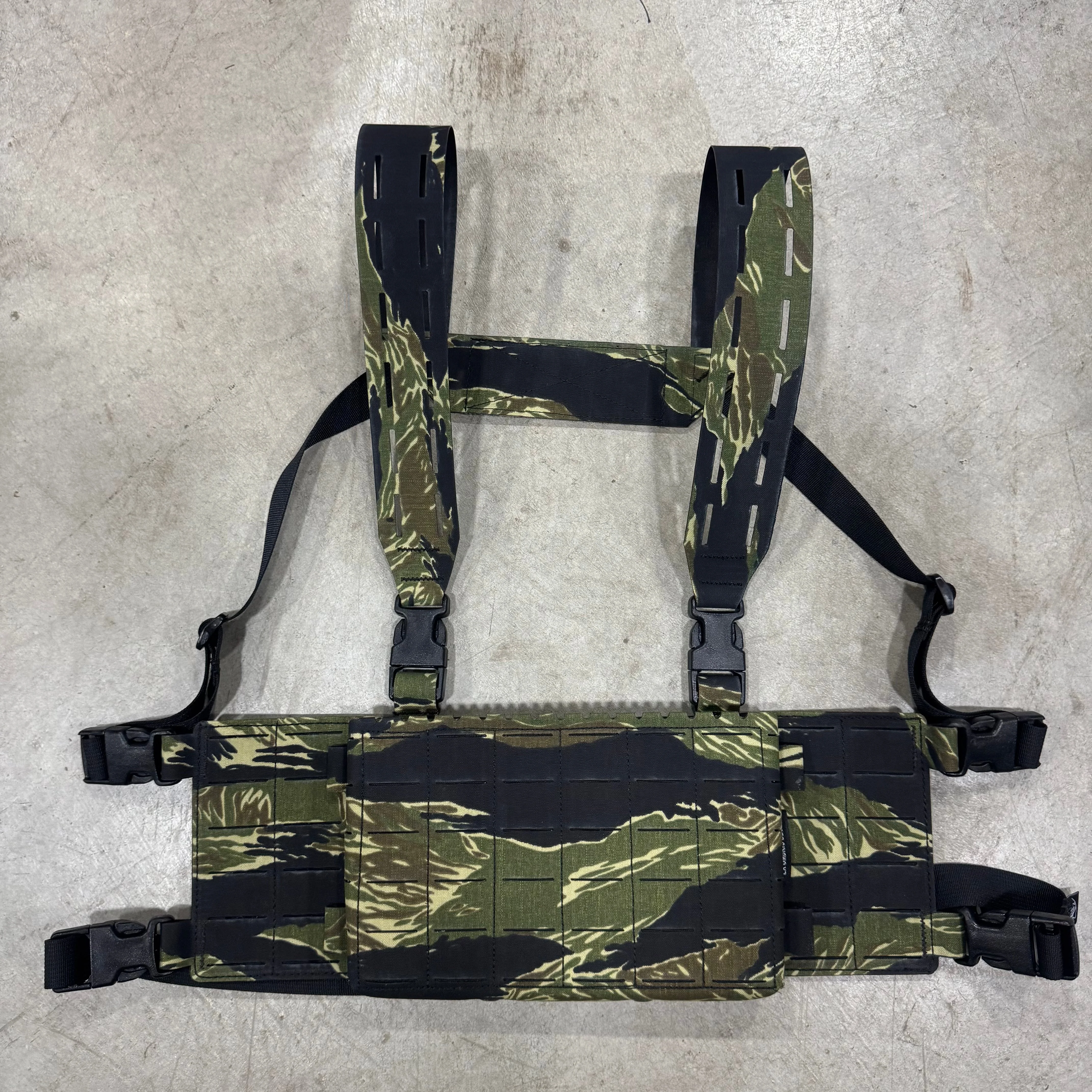 MACV Chassis Complete - Image 10