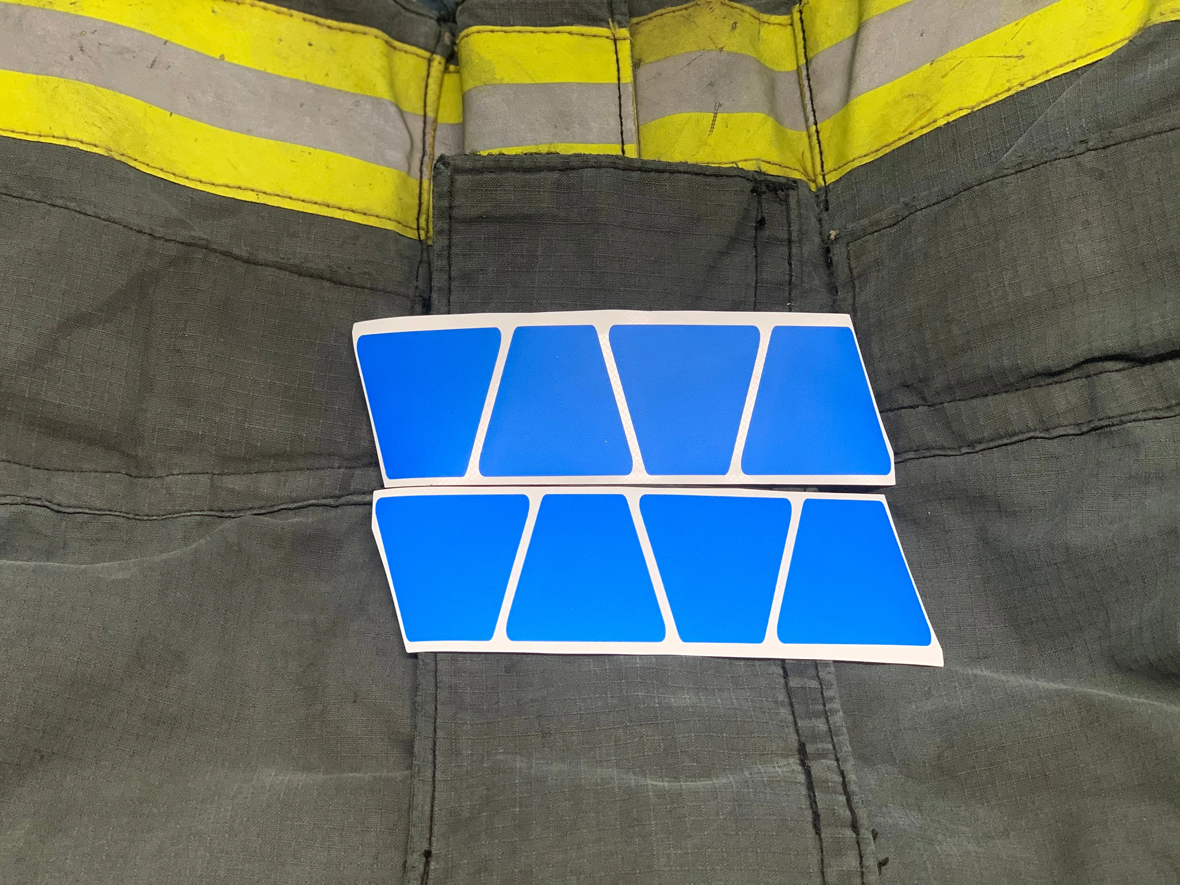 MATTE BLUE REFLECTIVE HELMET (TET) TETRAHEDRON 8 PACK