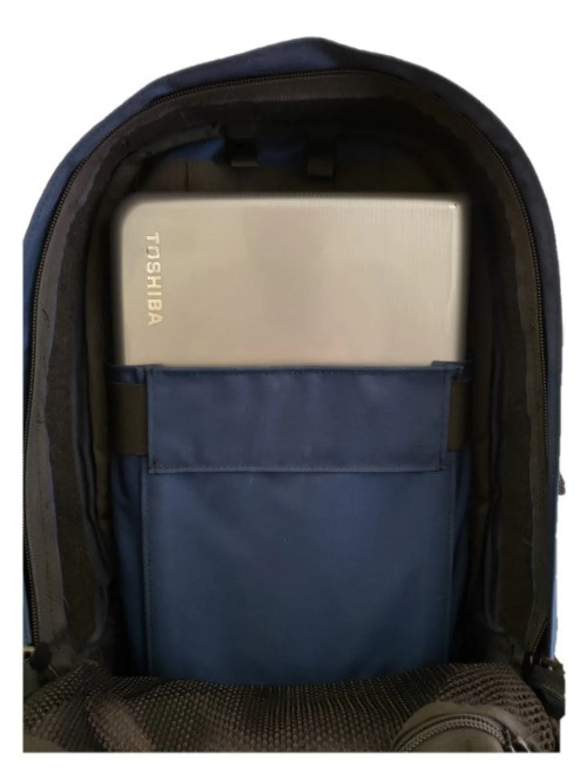 Mothman Backpack – Compact, Berry-Compliant Power - Image 12