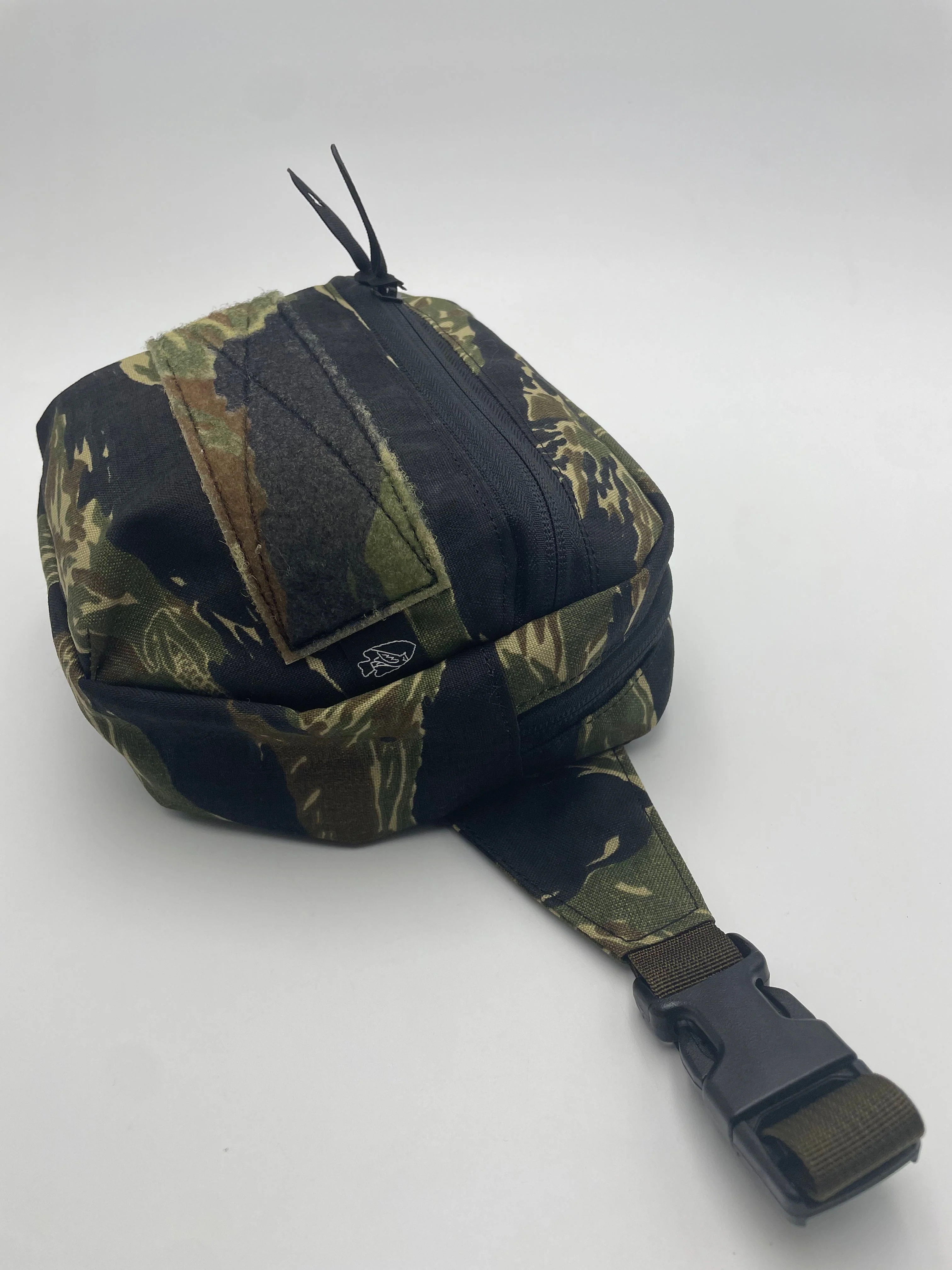 Multifunctional Fanny Pack (Various Colors and Patterns) - Image 20