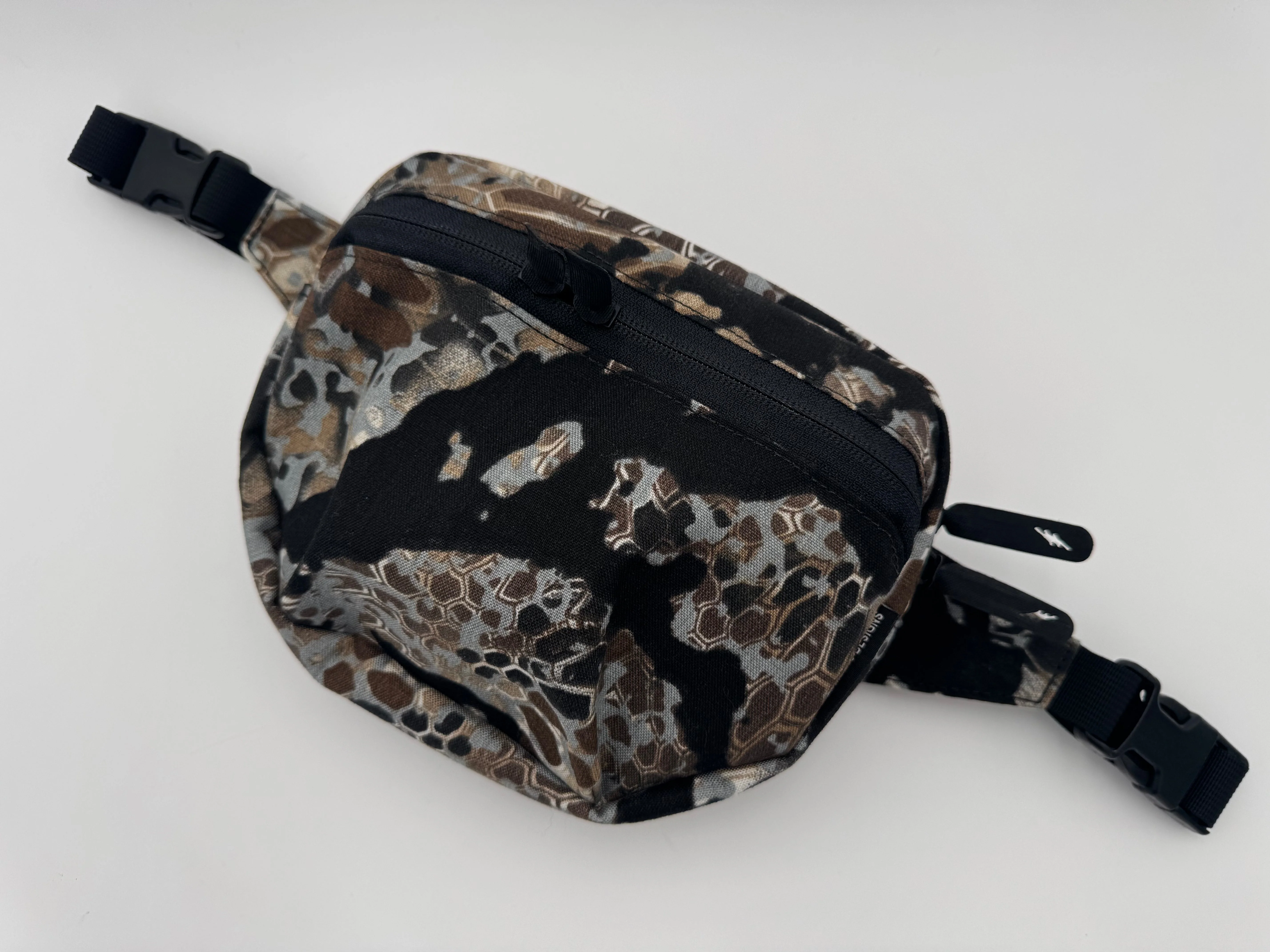 Multifunctional Fanny Pack (Various Colors and Patterns) - Image 50