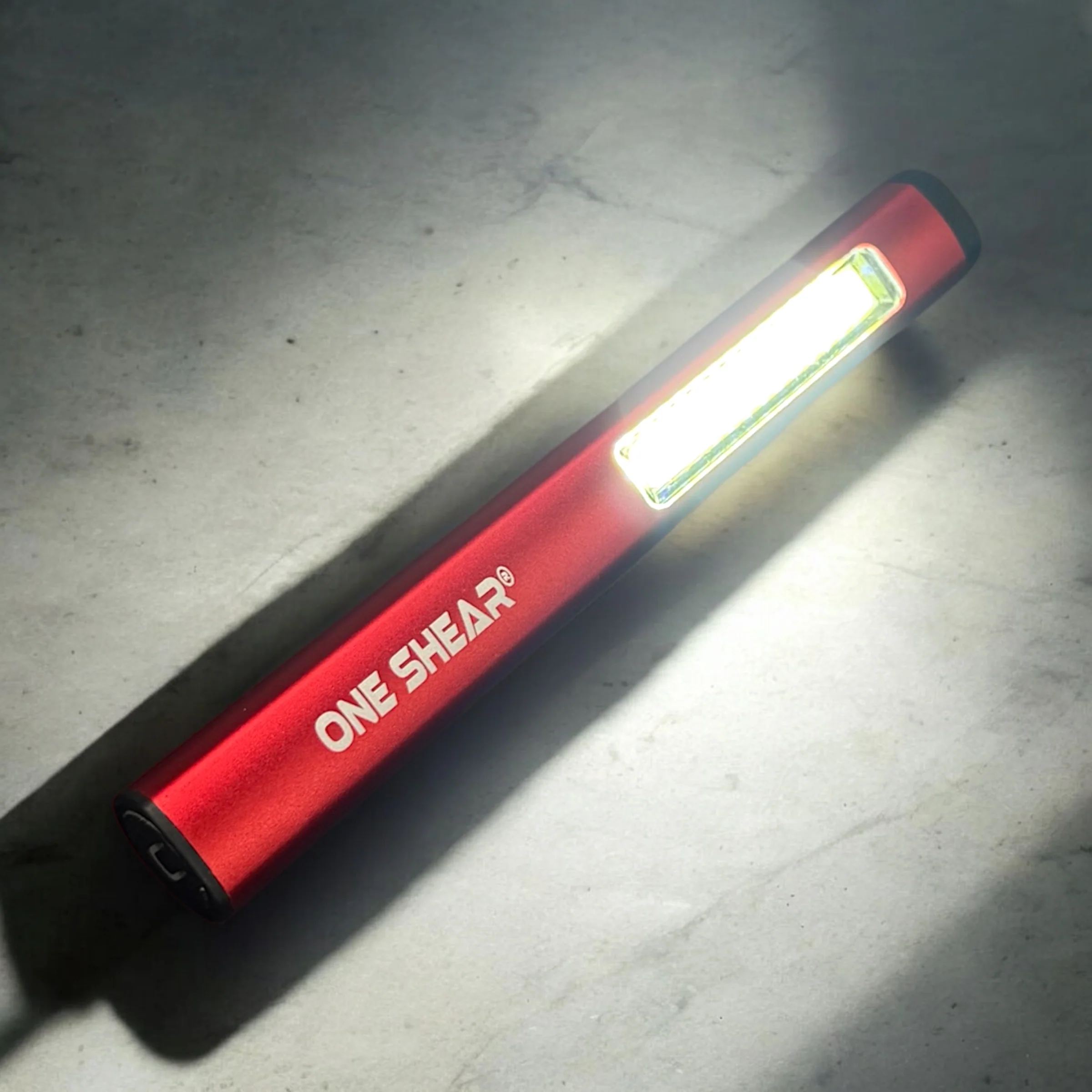 ONE SHEAR® XPE+COB Magnetic Penlight – USB-C Rechargeable LED Work Light & Flashlight - Image 9