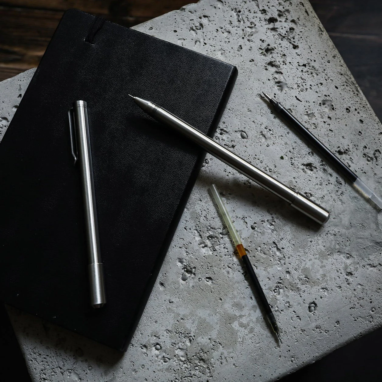 PHX-Pen : A Timeless Stainless Steel Pen - Image 4