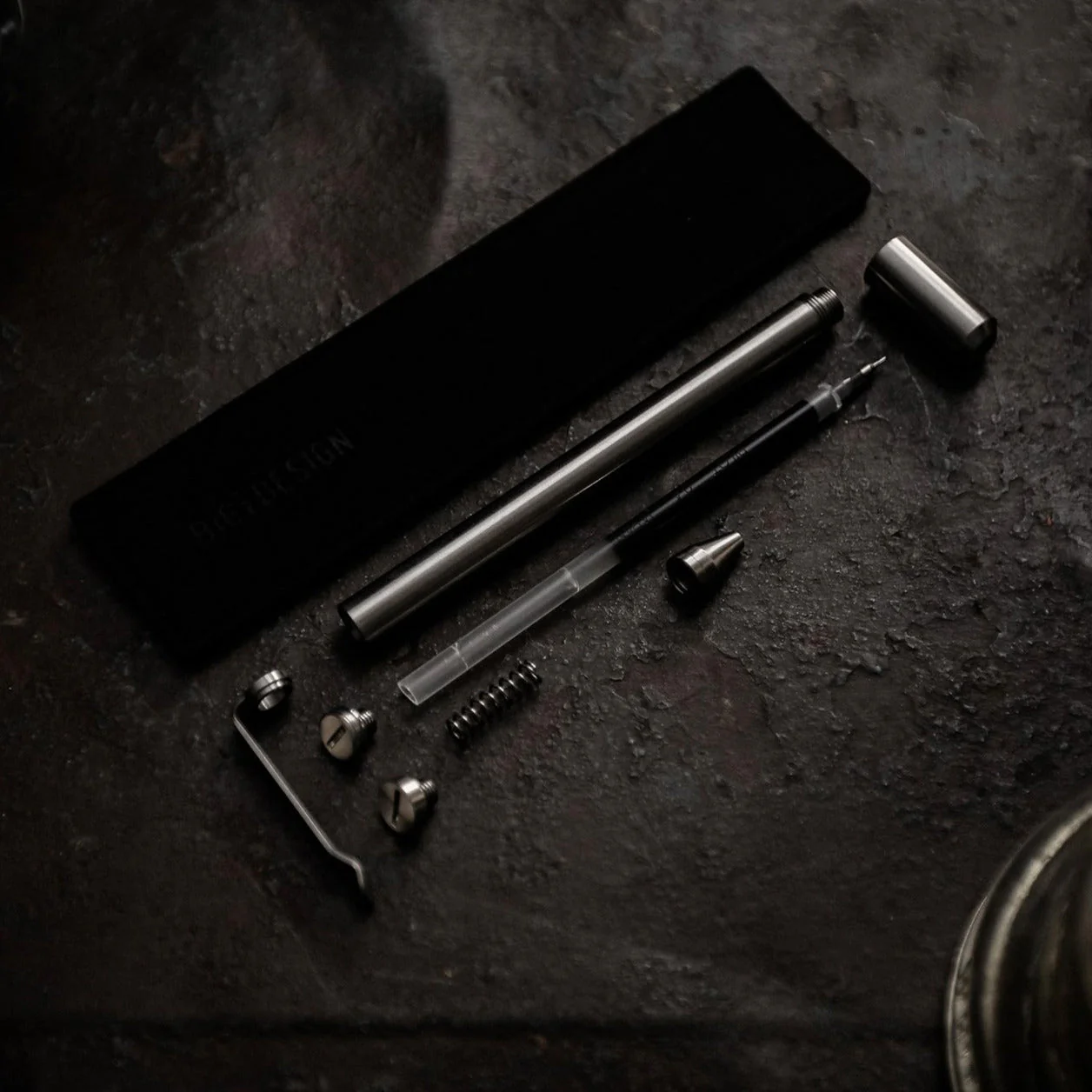 PHX-Pen : A Timeless Stainless Steel Pen - Image 7