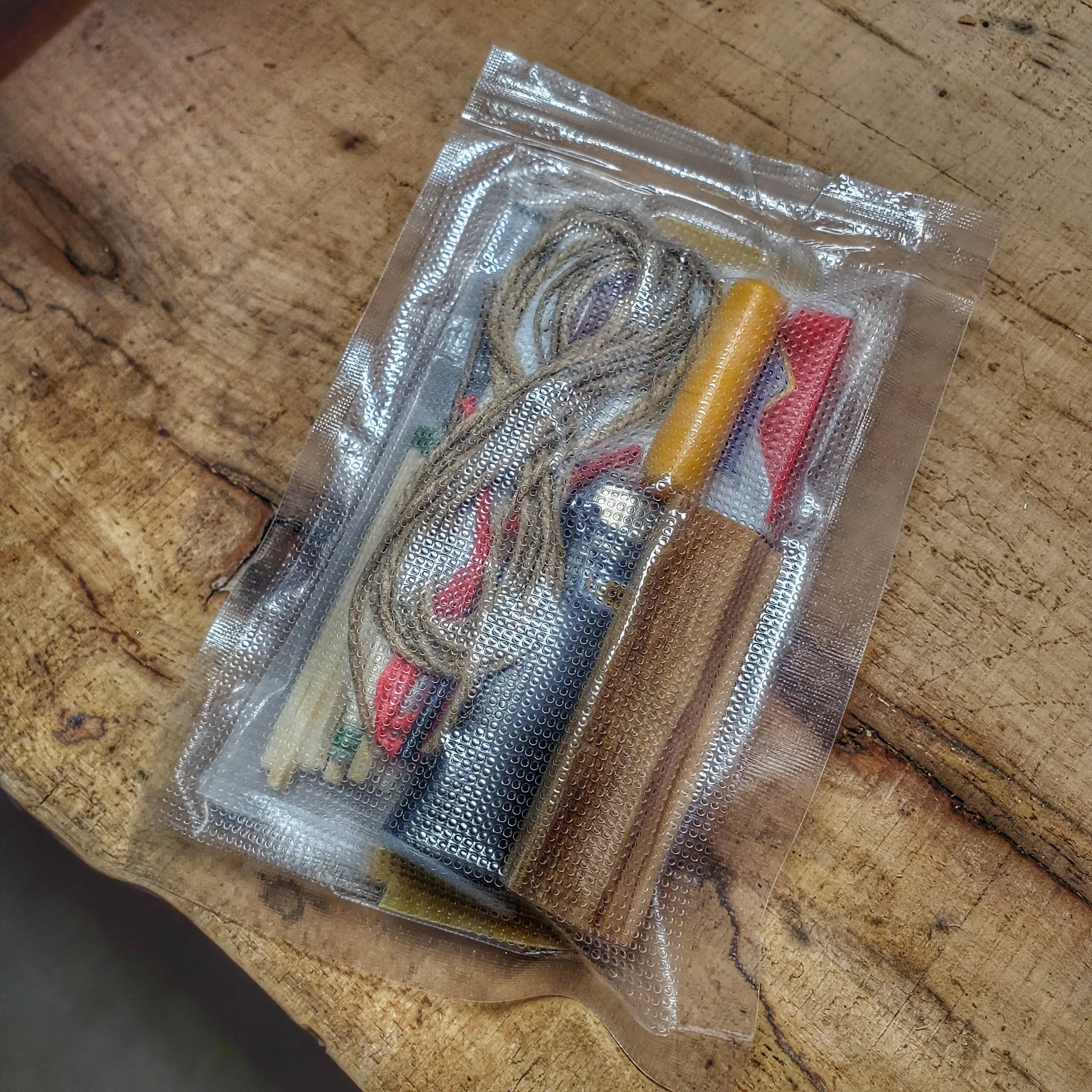 Shim Personal Survival Cards - Wallet Size Vacuum Sealed Survival Packets - Image 32