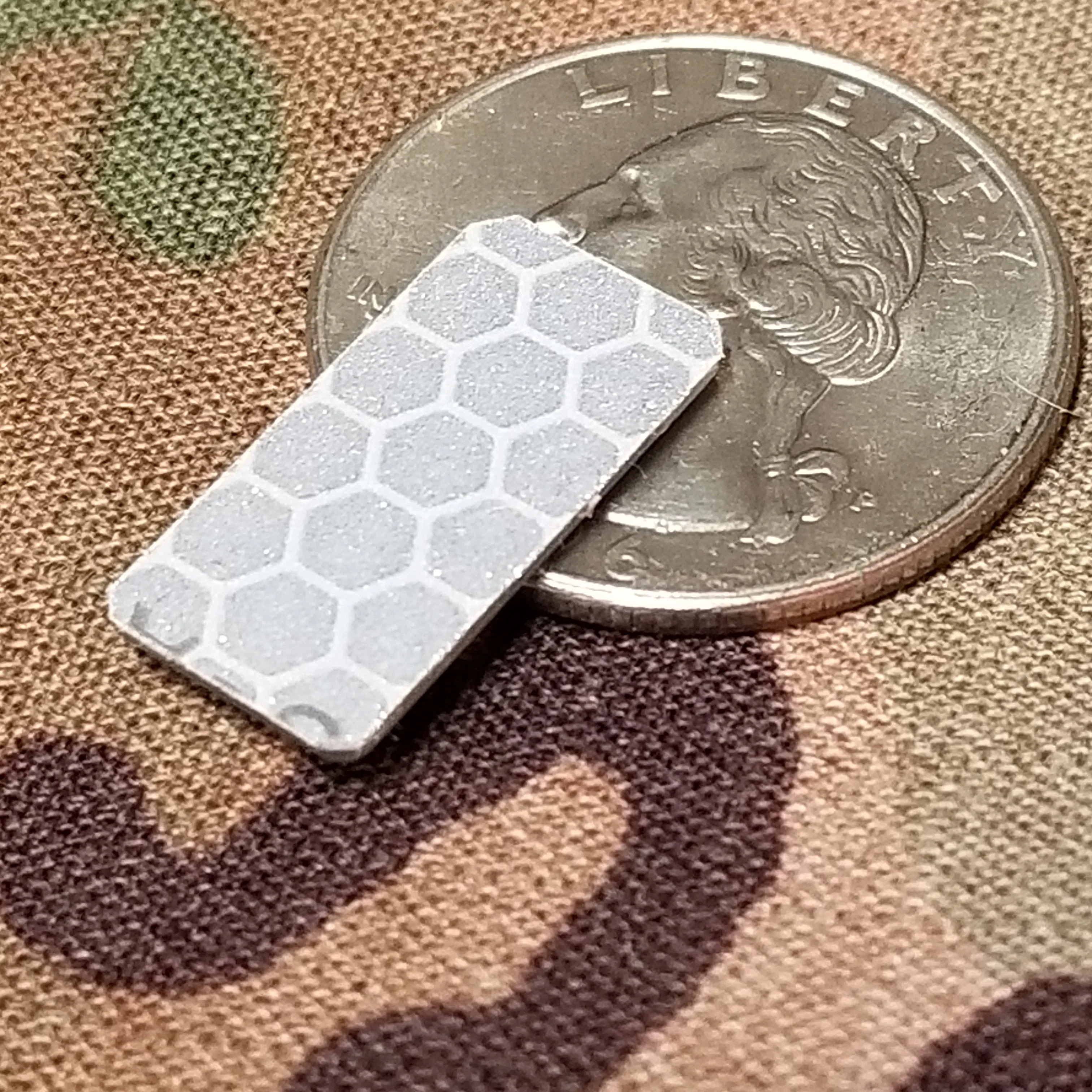 Signal Tablet: Hard surface signal mirror, with Glow Light, Infrared Glint Tag, SOLAS, or Tinder. - Image 7