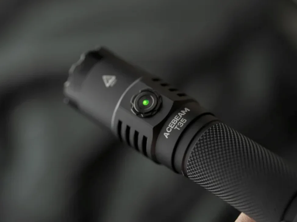 T35 CRTF 18650 Dual Switch Flashlight By Acebeam - Image 2