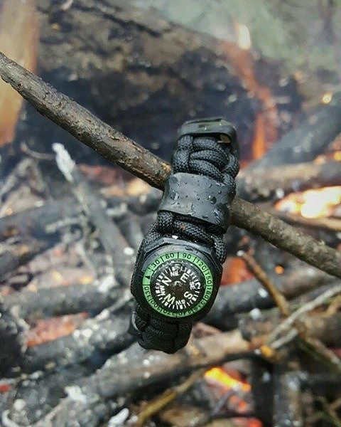 The Escape Evade Pathfinder: Military & Tactical Strap w/ SERE kit, Compass, Kevlar Saw, Cuff Key. - Image 3
