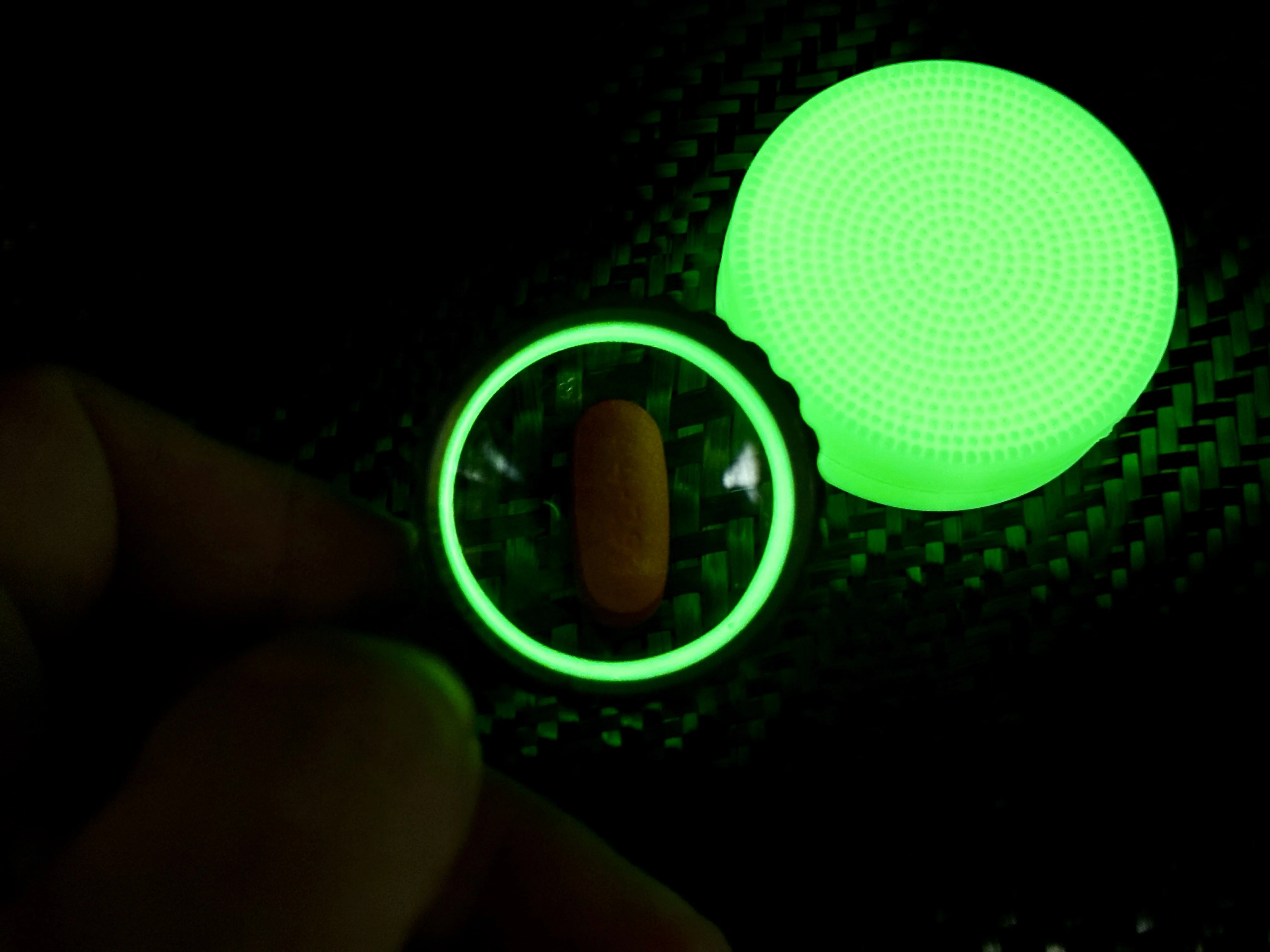 Titan Zoom - Sapphire Pocket Magnifier by Maratac® ( 2 Variants ) - Image 11