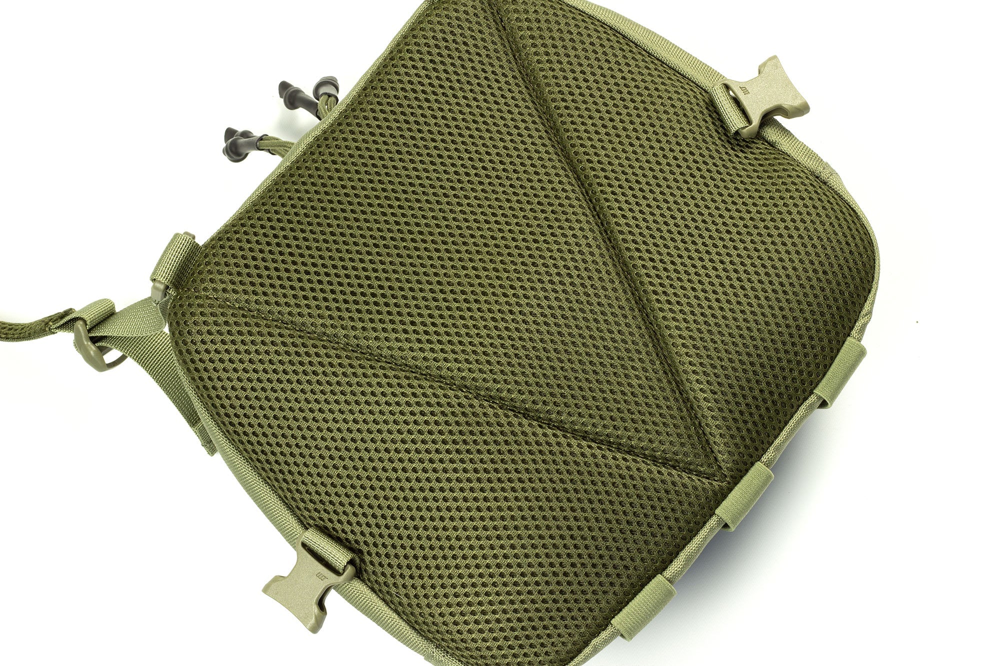 TRAILGUARD Chest Pack for Concealed Carry - Image 13
