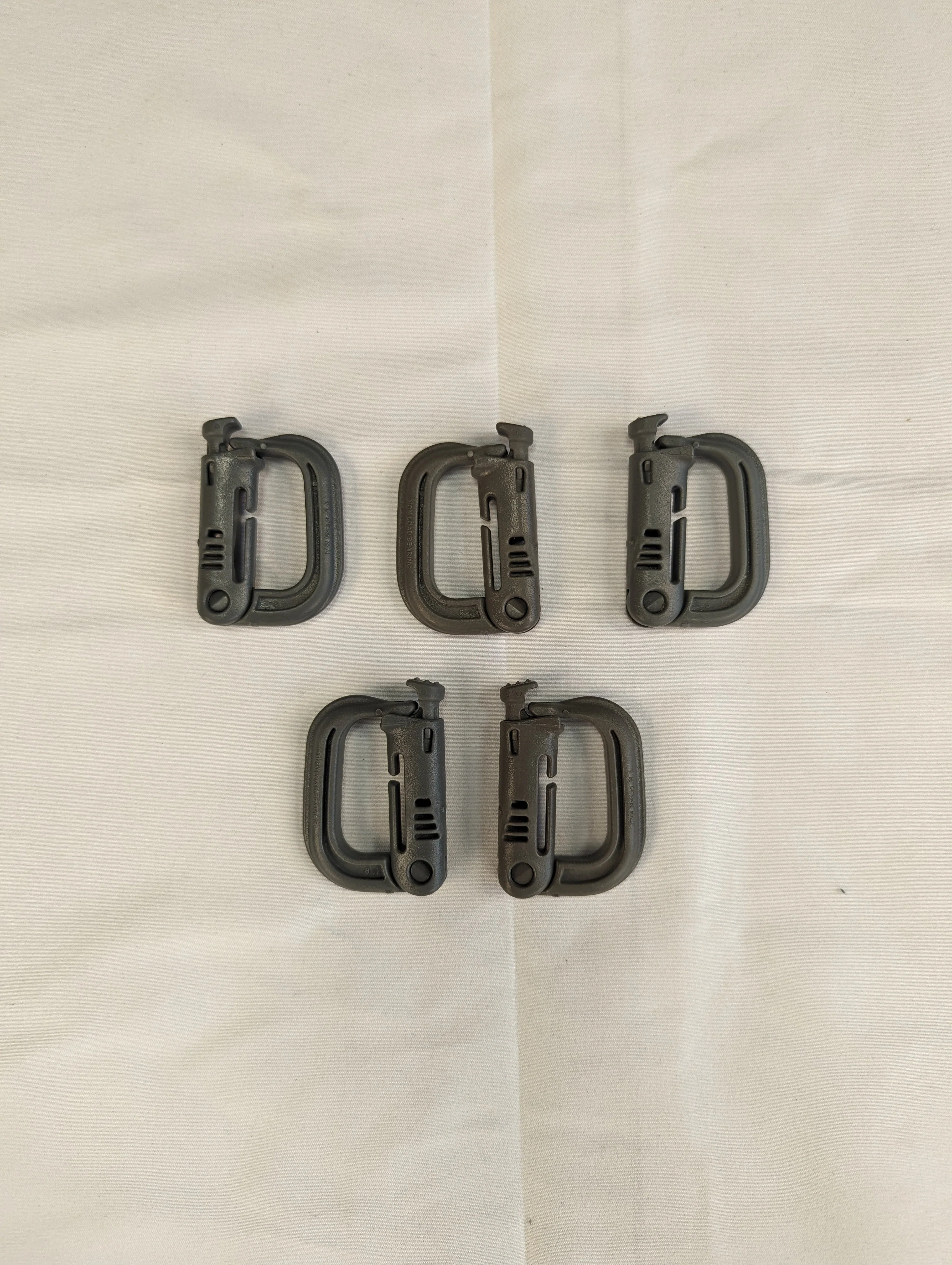USGI ITW Nexus MOLLE Grimloc Carabiner 5 pack - Image 5