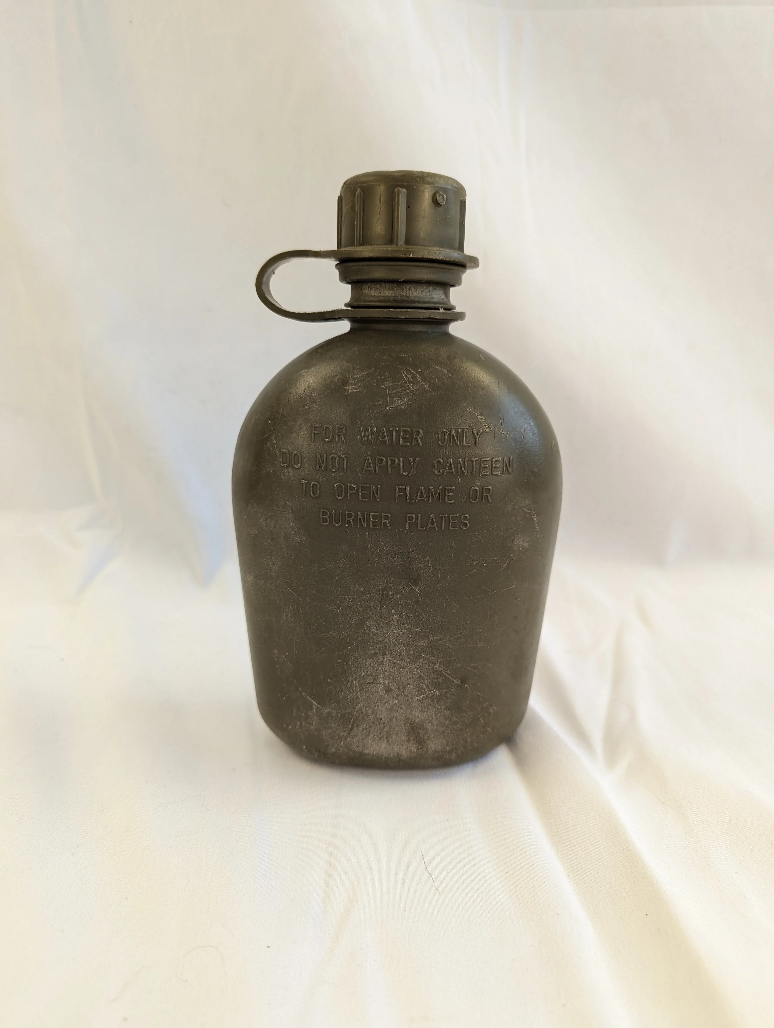 Water Canteen - Image 2