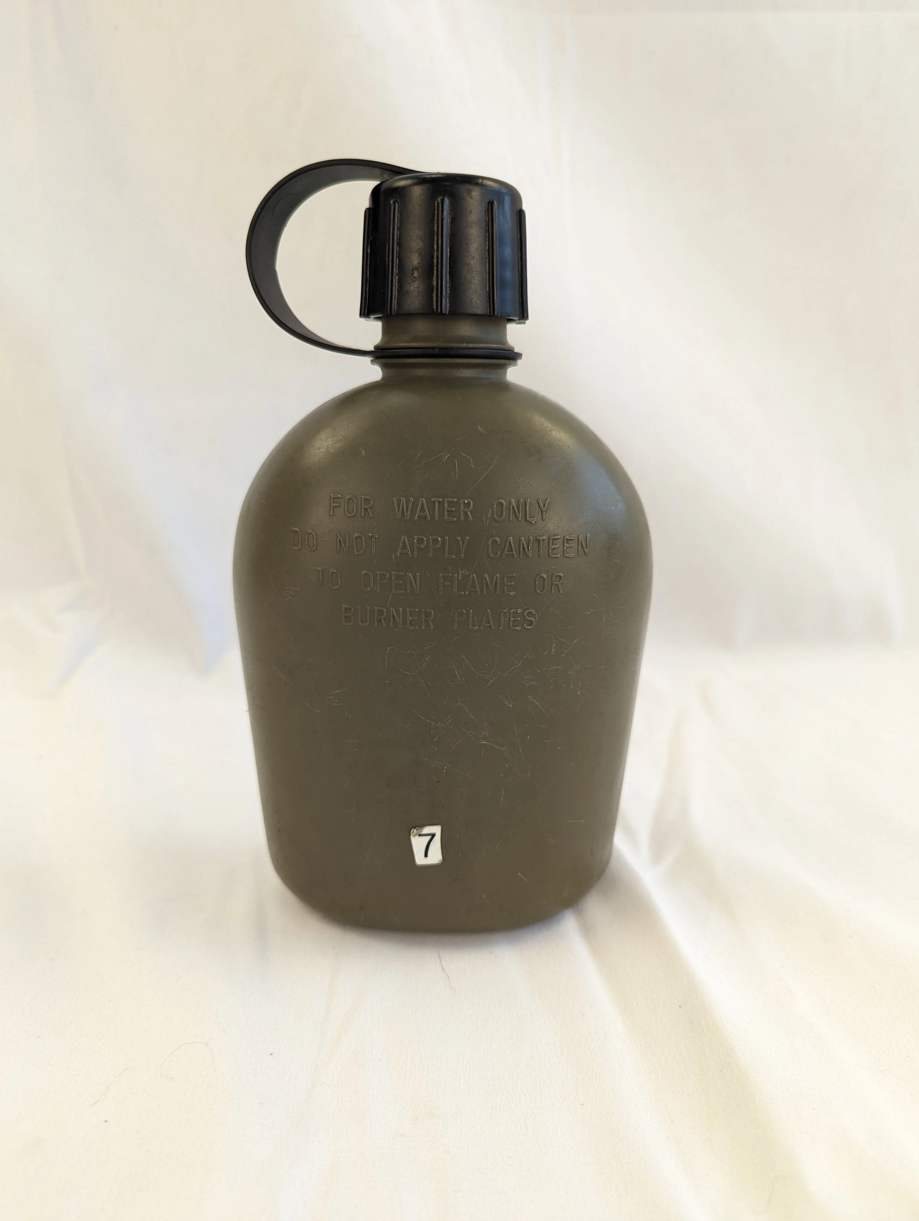 Water Canteen - Image 4