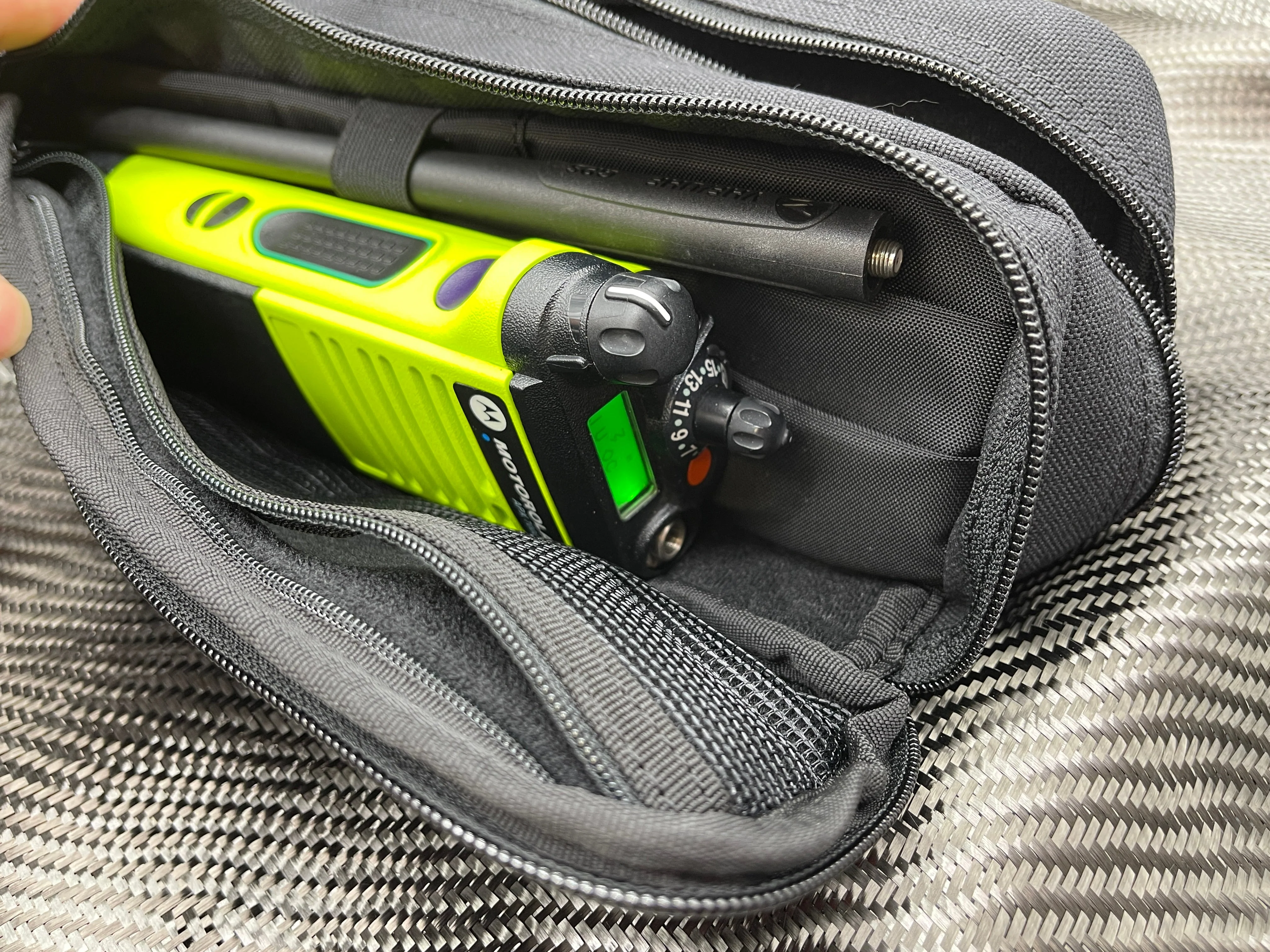 XL APX Multi-Purpose Dual Zip Case by Maratac® - Image 18