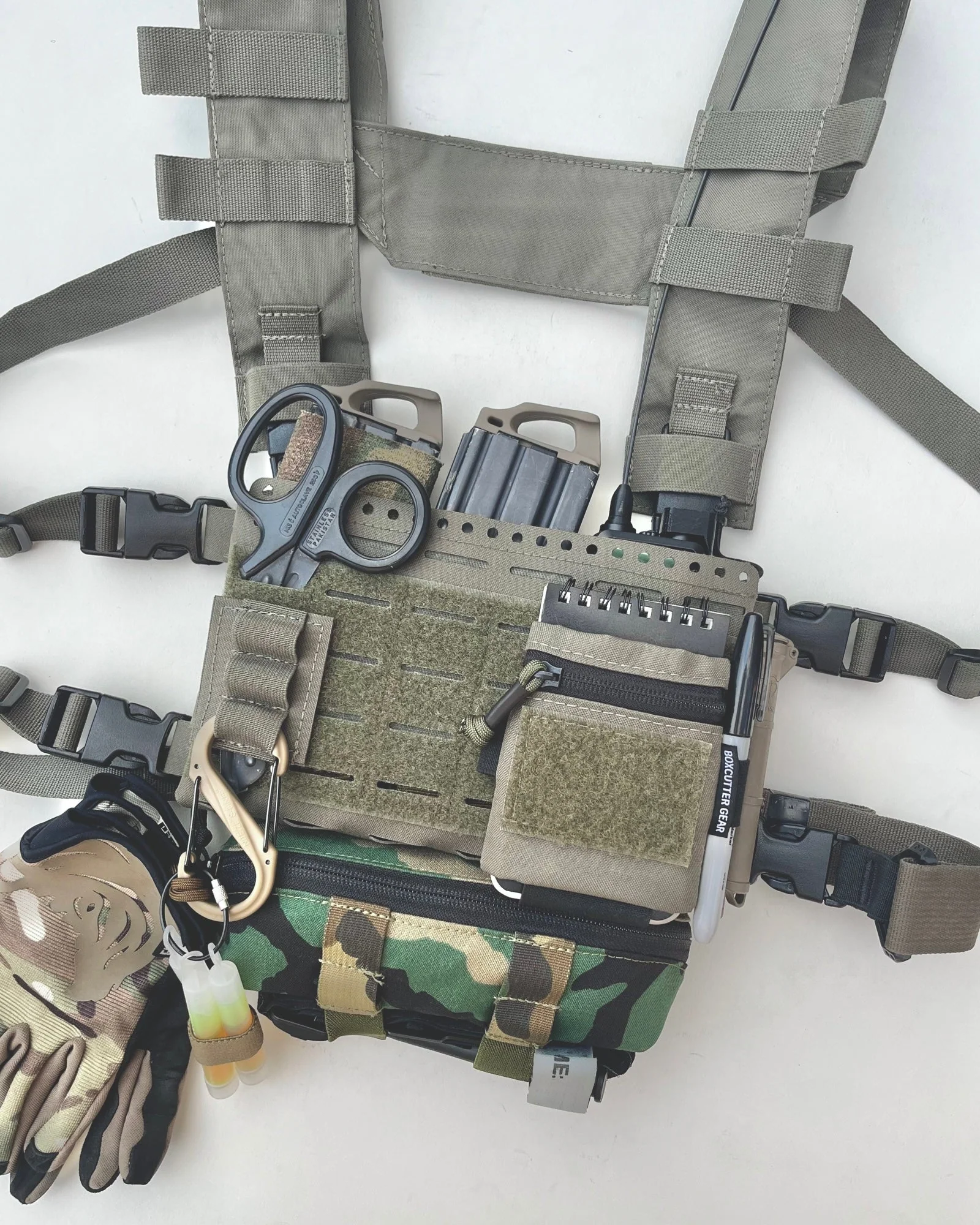 [ZAP]-v Zippered Admin Pocket -(Velcro Backed) - Image 6